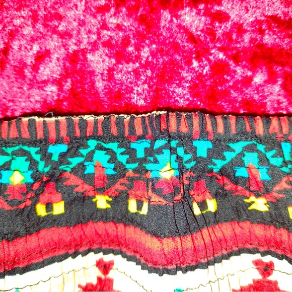 Wet Seal Aztec Bohemian Smocked Crop Top Cami Tank L Large - Picture 3 of 6